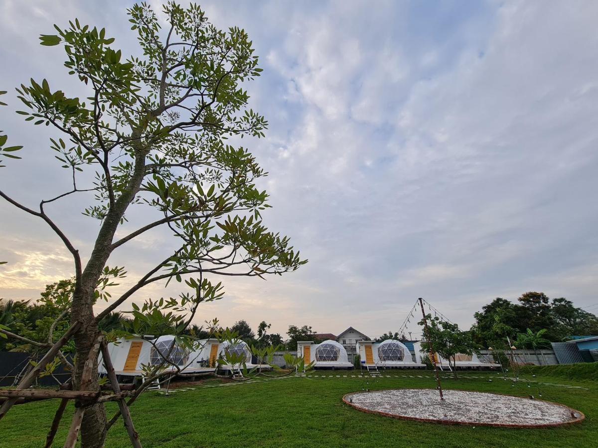 Sb Inn Phetchaburi Exterior photo